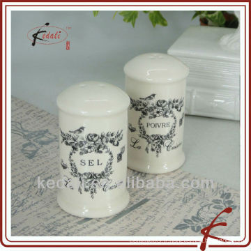 Best Selling Unique Cheap Personnalisé en gros en céramique en porcelaine Sel et Pepper Shaker avec beau décalcomanie